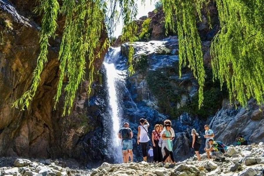 Marrakech : Excursion dans la vallée de l'Ourika avec randonnée des cascades et déjeuner