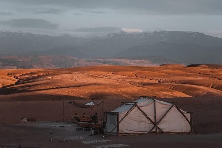 Luxury Dinner in Agafay Desert with Live Music and Fire Show